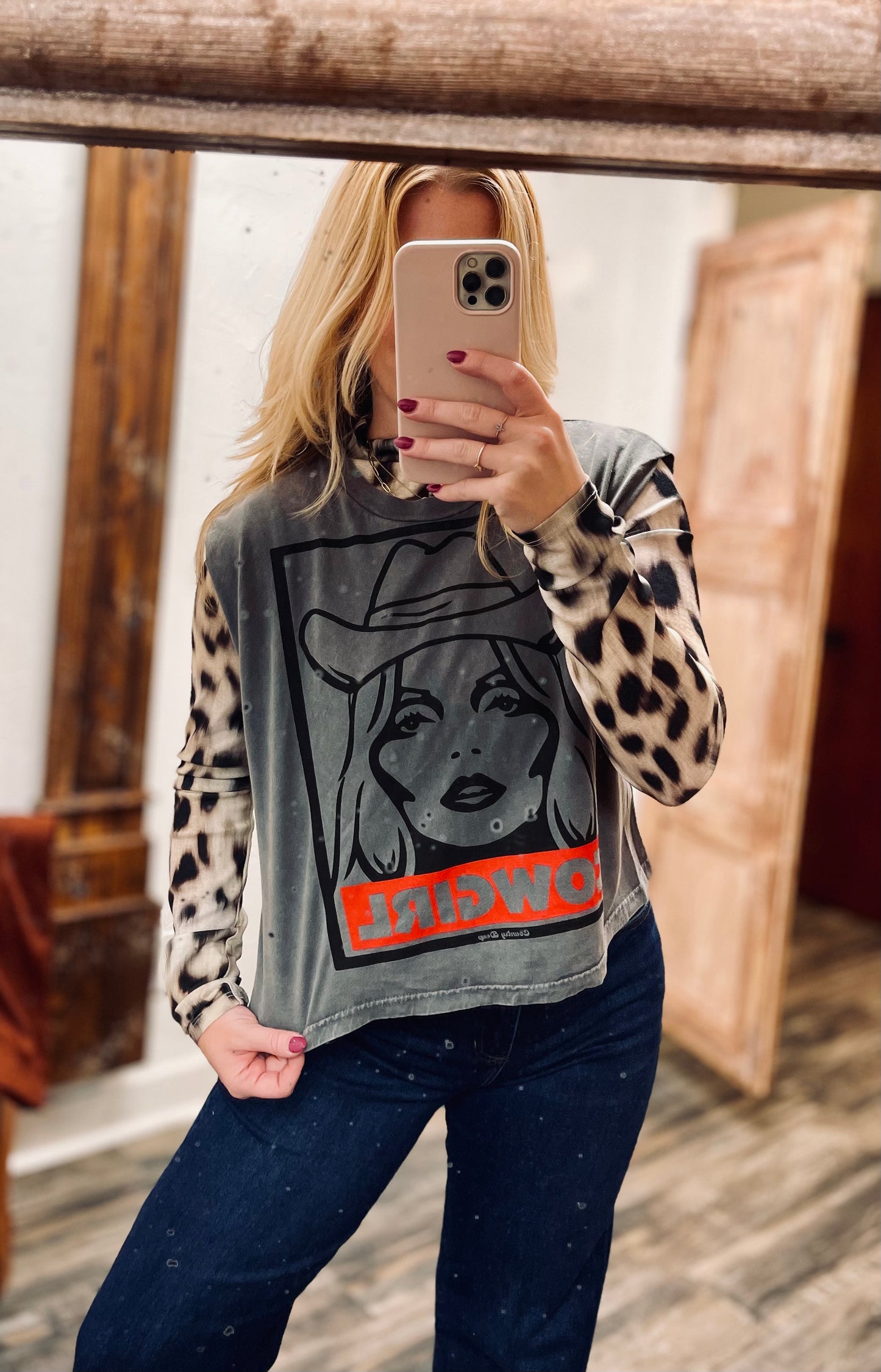 Contour Cowgirl Tee