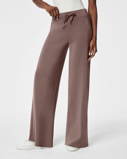 SPANX AirEssentials Wide Leg Pant in Smoke