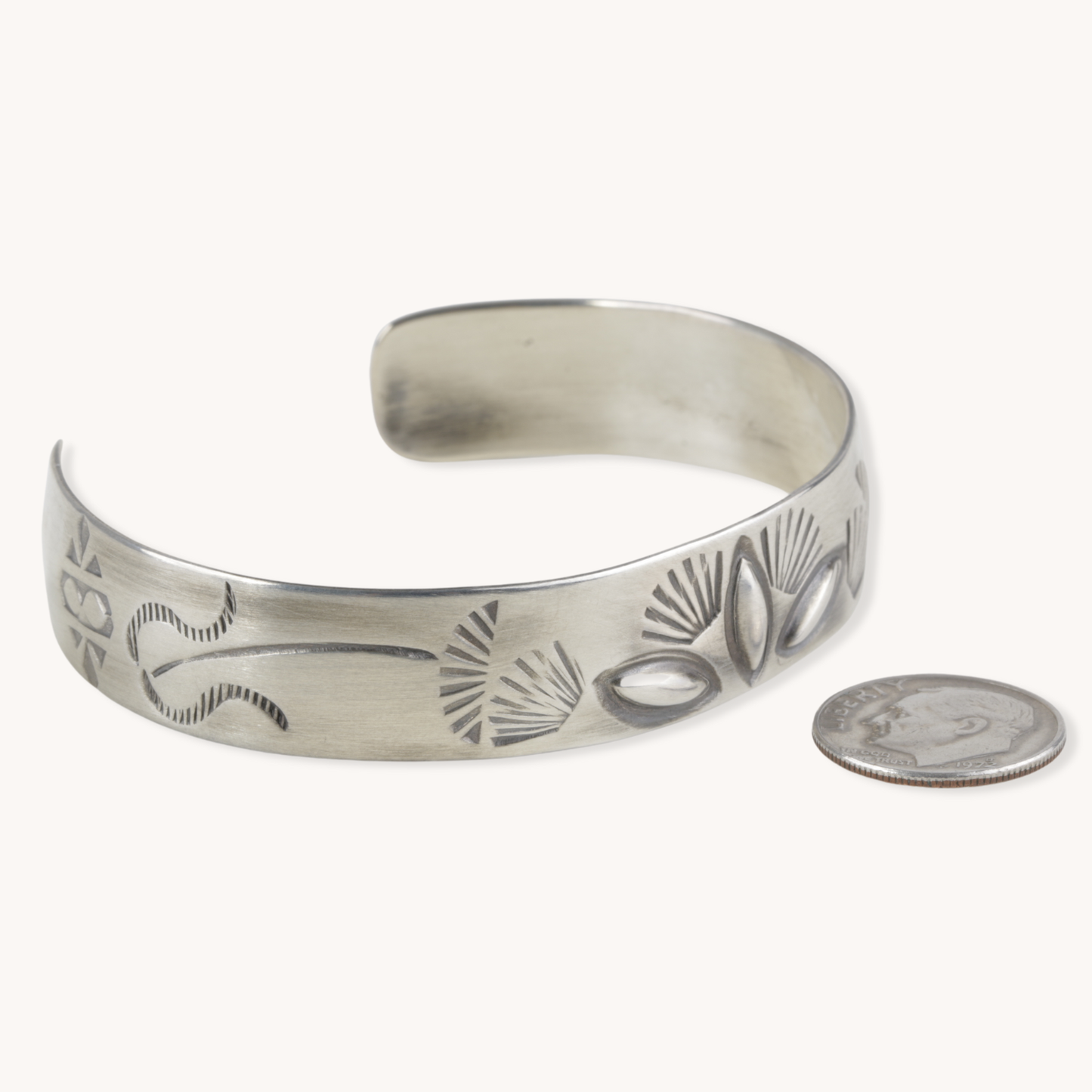 Stamp Dancer: Yucca Cuff Bracelet
