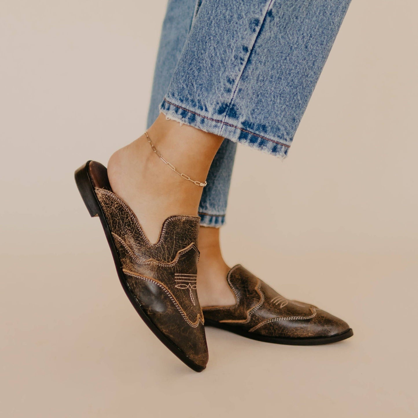 Adaire Classica Western Mule