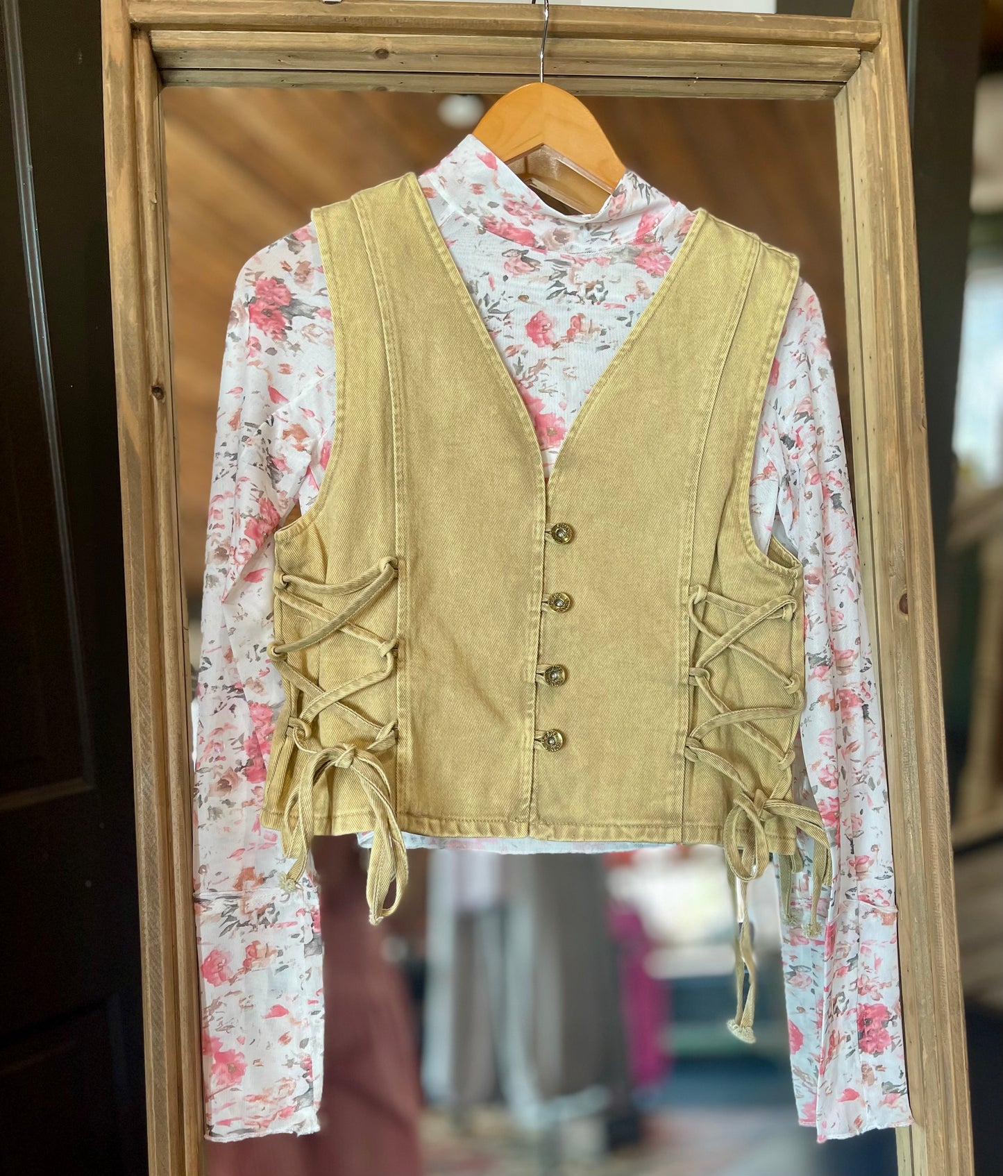 Dolly Mineral Wash Vest