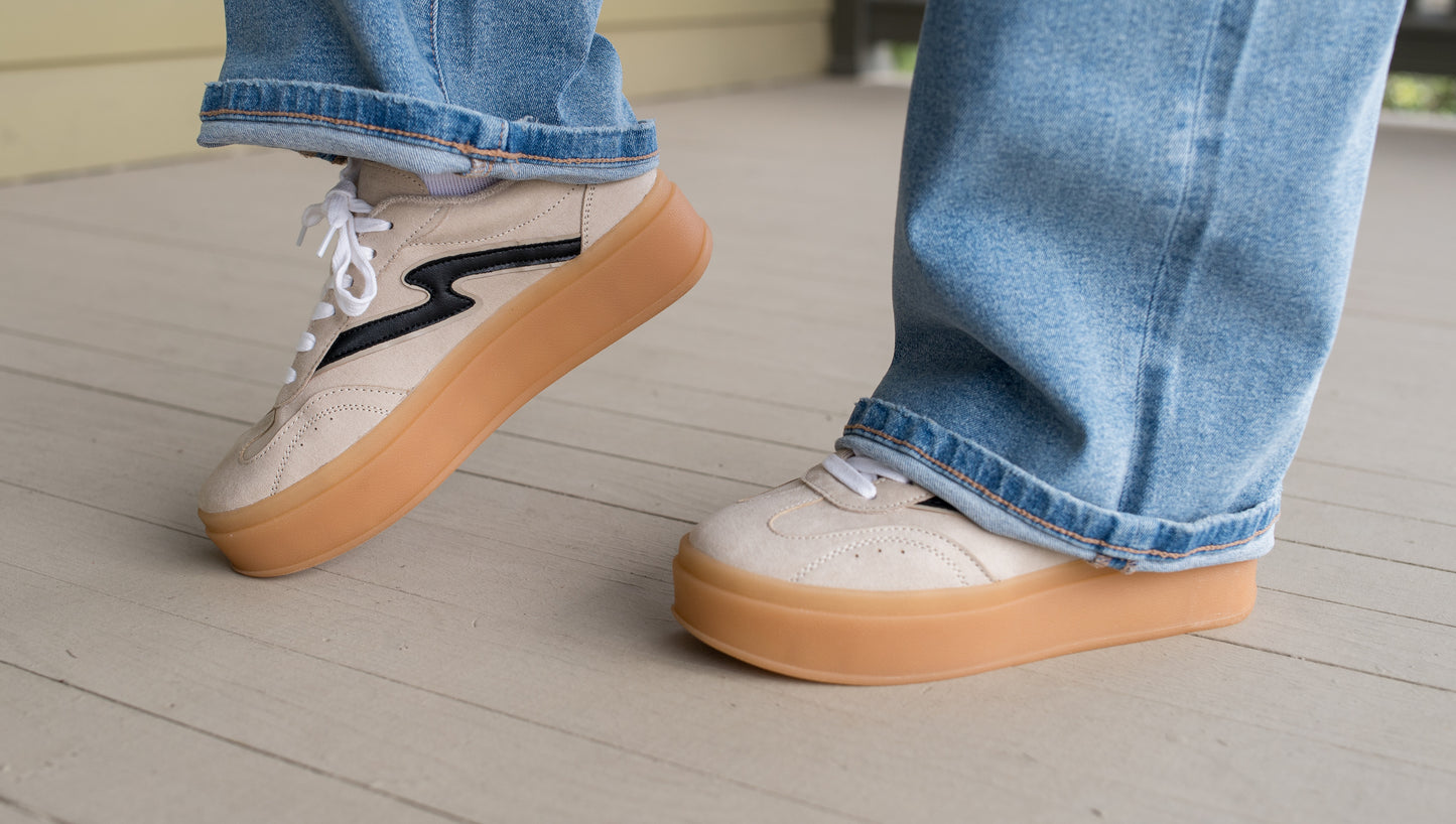 Mighty Sneaker in Taupe