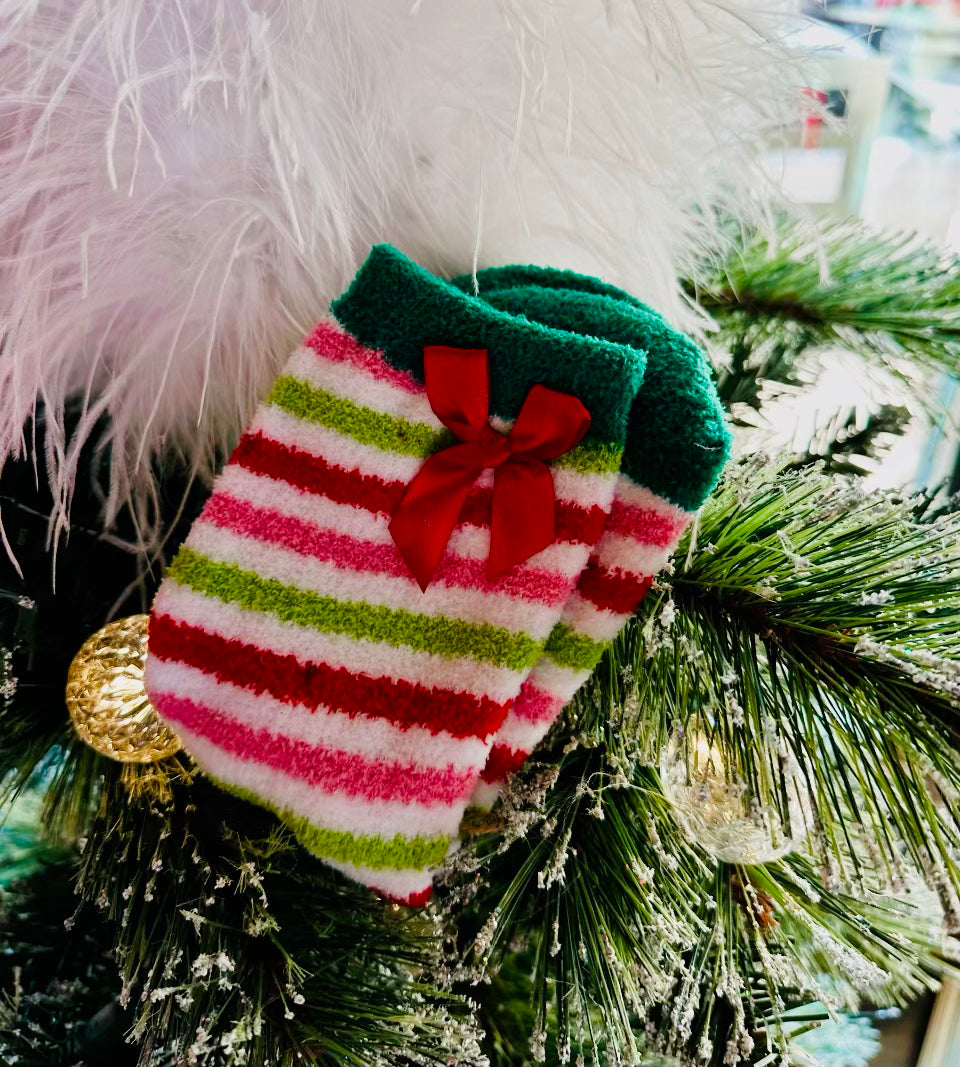 Grinch Fuzzy Holiday Socks