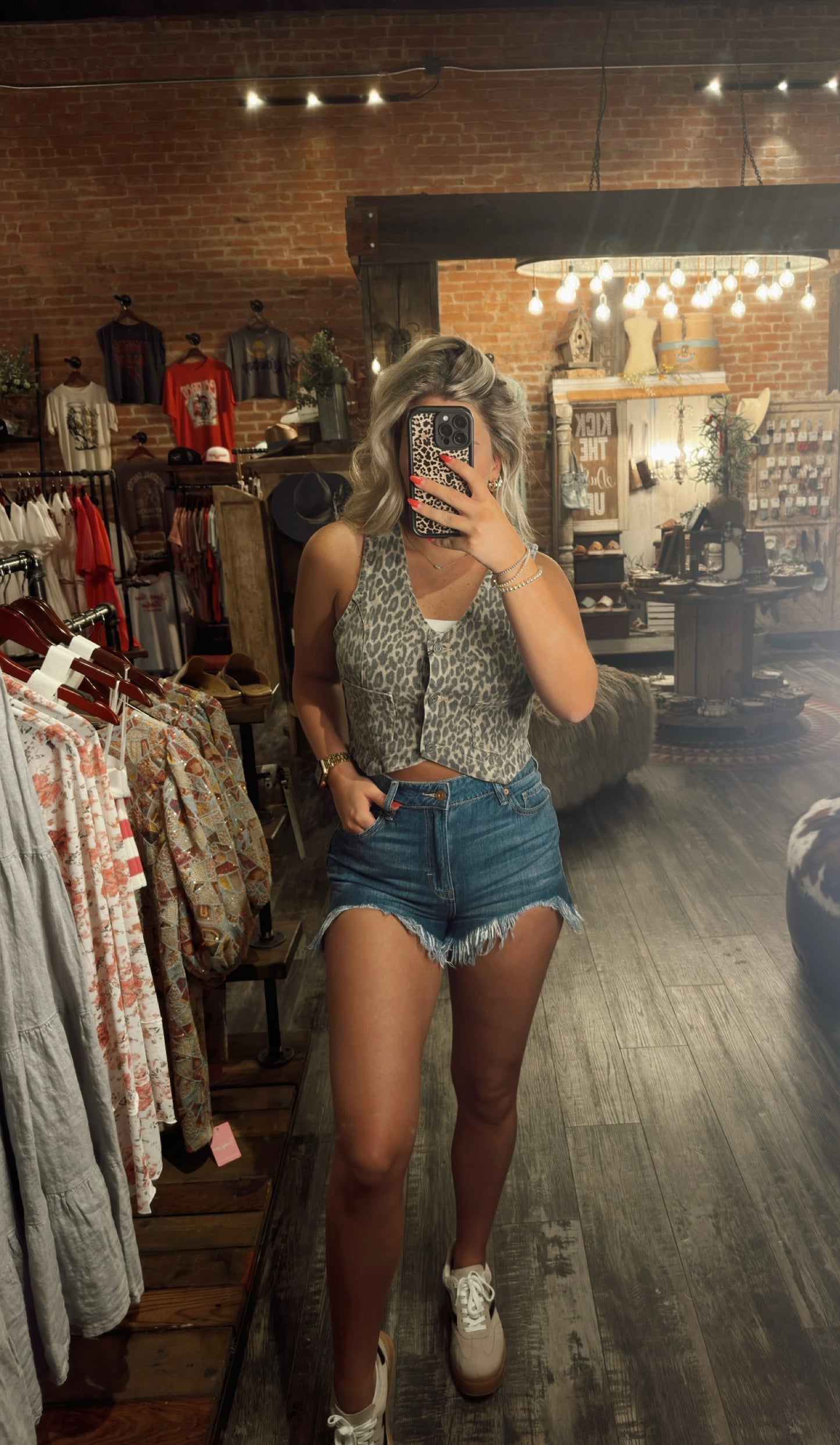 Sofie Fray High Rise Short