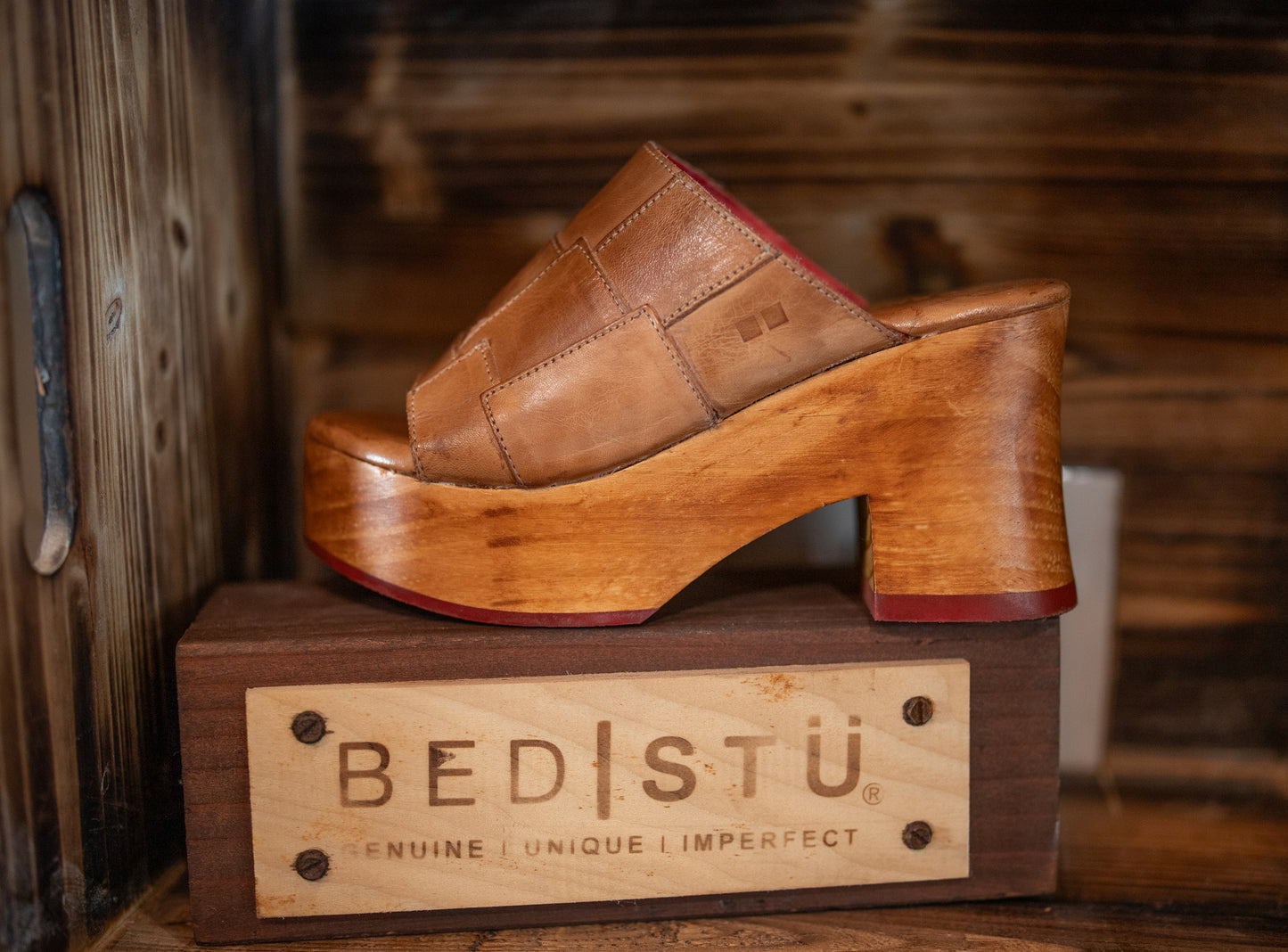 Vanquish Platform Heel