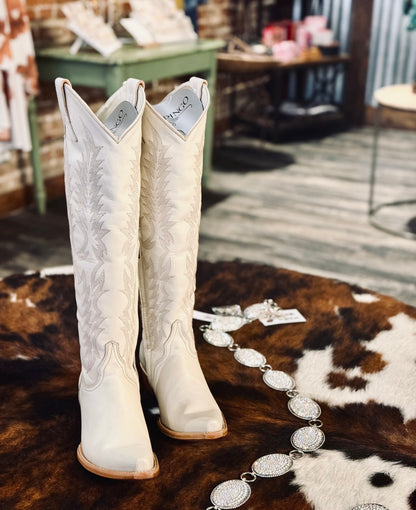 Mayra Boot by Old Gringo, in Bone