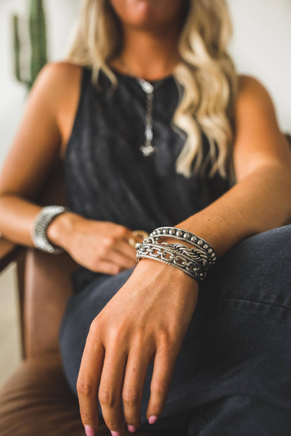 18K Gold Platted Thick Burnished Dotted Bangle