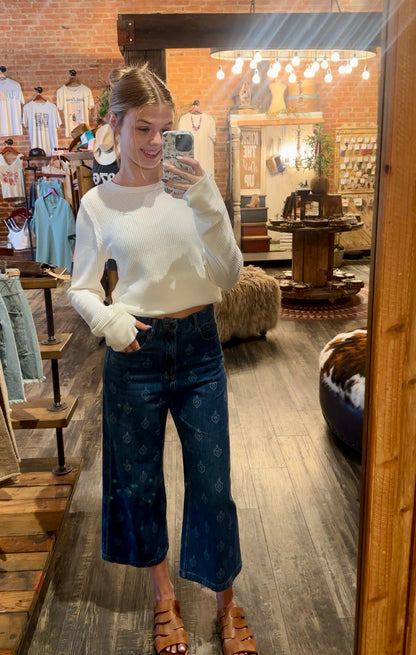 Tulip Crest Wide Jean