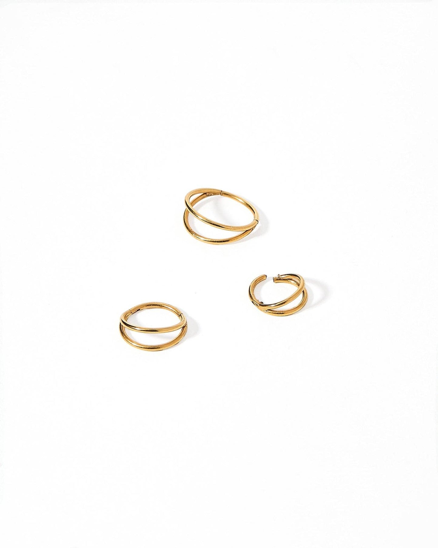 Huggie Earrings - Nylah Gold 10mm