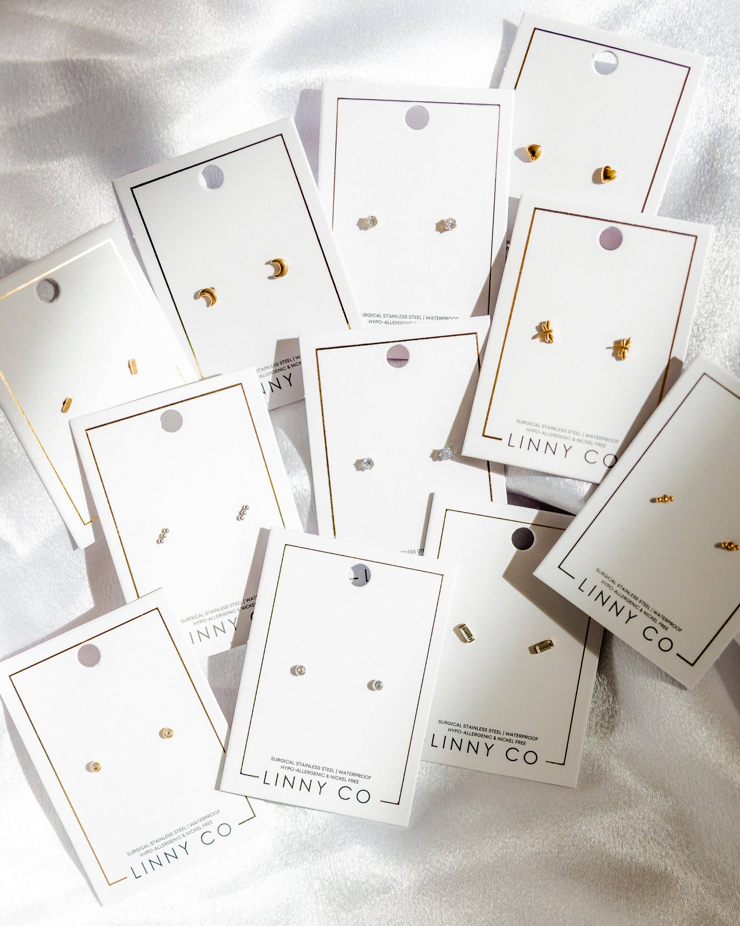 Screwback Stud Earrings - Micro Helen Gold