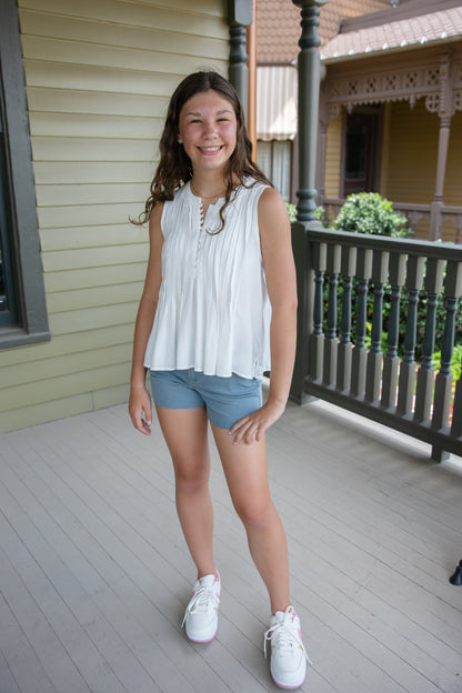 Stormy Gigi Short