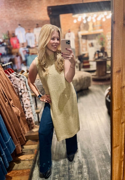 Side Split Sweater in Honey