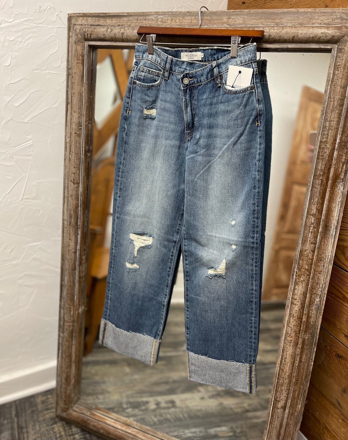 Crossover Distressed Dad Jean
