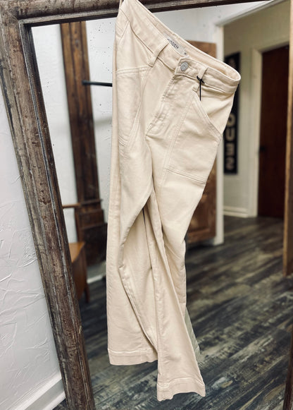 Happi Flare in Cream