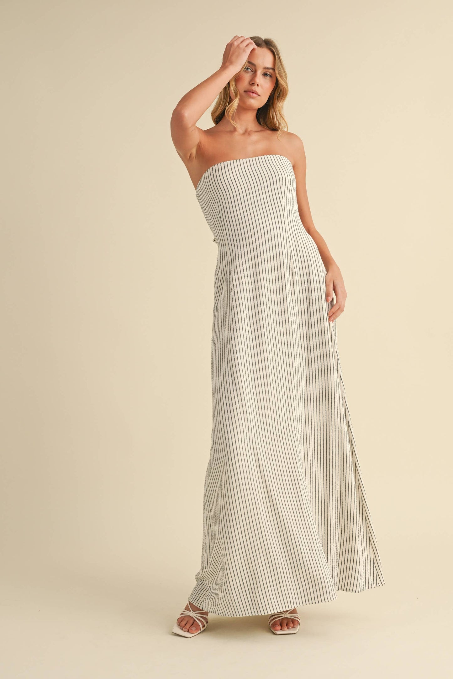 GL STRAPLESS DRESS