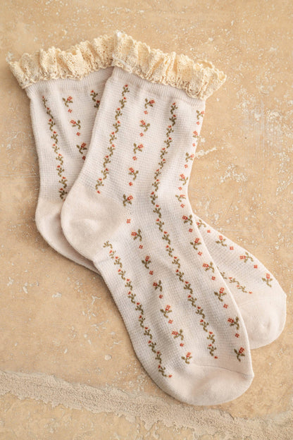 FLORAL CROCHET TRIM SOCKS