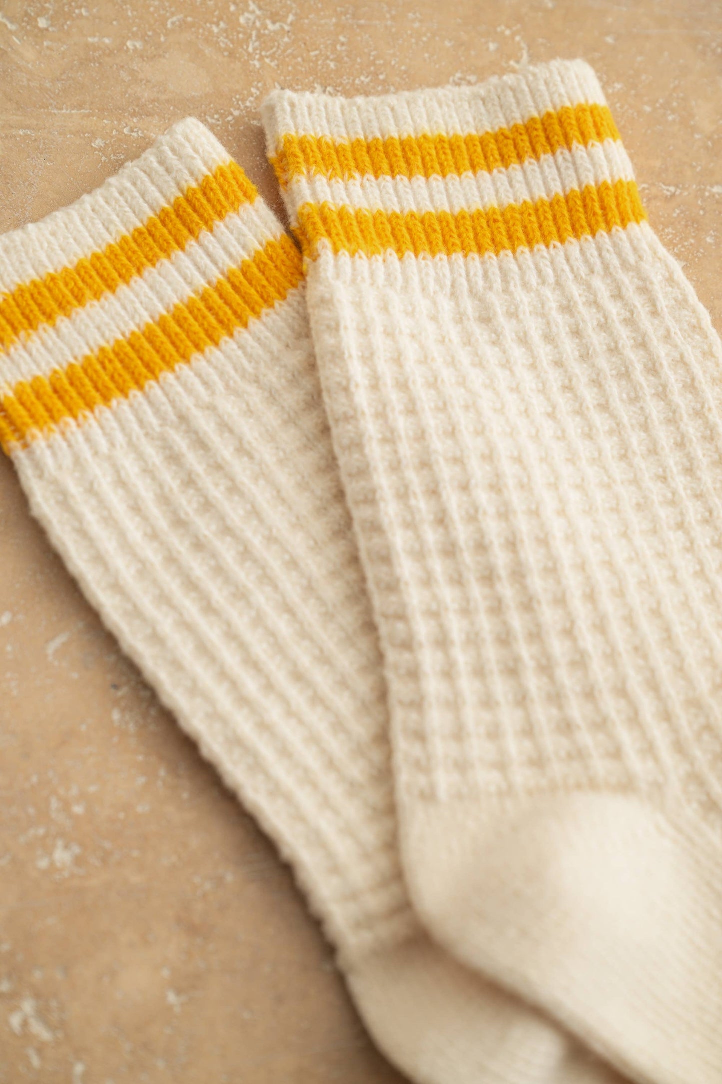 WAFFLE STRIPED SOCKS