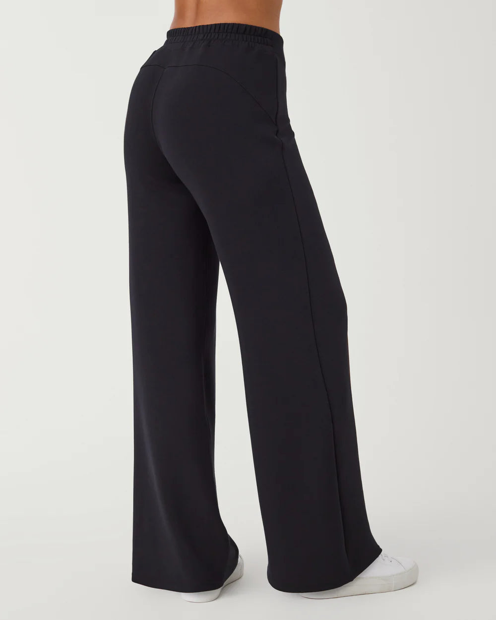 SPANX AirEssentials Wide Leg Pant in Very Black