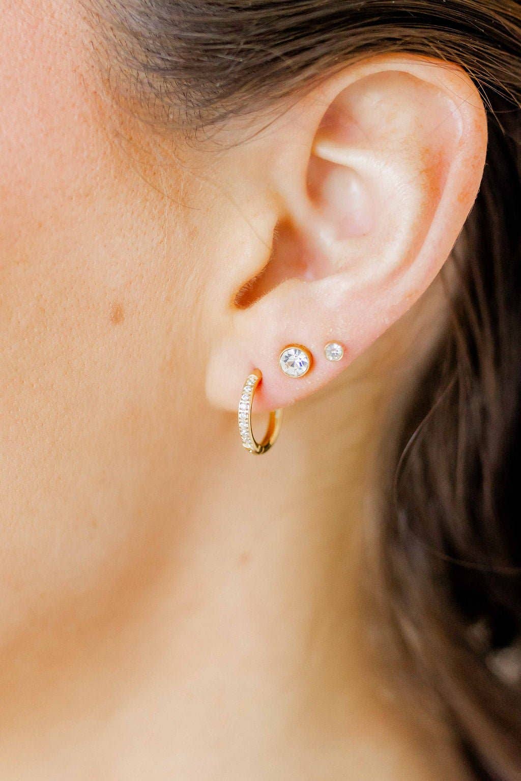 Huggie Earrings - Scarlett Hoop Gold 12mm